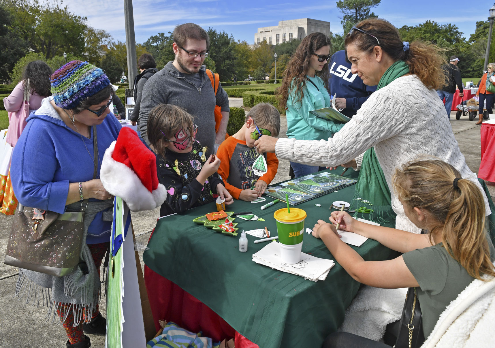 BR.bookfestival.110319 HS 544.JPG